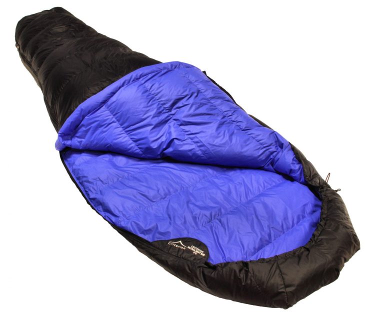 Down Sleeping Bags - Criterion Ultralight 200 (open) - Total Weight 620 gms; Temperature +3 °C